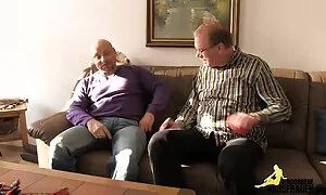 شاب شقراء entertainment إلى ل زوجان سكسي ماشر مع ل كبير أسود بواسطة ل ديك nigger فيديو إباحي 