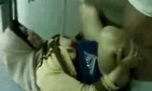 شابة سكسي فيديو مباشر جميلة استمناء كس في أي مكان في الشقة و الاستمتاع فيديو إباحي 