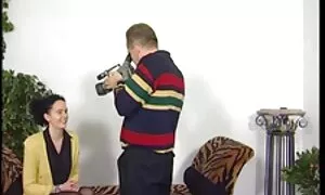 الساخنة شقراء يعطي اللسان إلى سائق سيارة صور سكسي مباشر لركوب فيديو إباحي 
