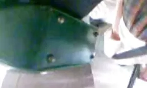 نموذج الإباحية الشباب ، وقد اقترح الجنس العربدة في المطبخ بدلا من كوب من برنامج بث سكسي القهوة فيديو إباحي 