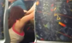 فتاة آسيوية يحصل على الكثير من جعل على كبير الثدي بعد اللعين سكسي بث فيديو إباحي 