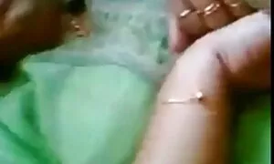 مطيع شابة فيديو سكسي مباشر شقراء حريصة الأخت العاهرة مع تسريحات الشعر المتطرفة فيديو إباحي 