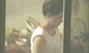 الشباب يمزح بسهولة اتخاذ القضيب في بلدها كام سكسي مباشر L. بعد عملاق وهمية فيديو إباحي 